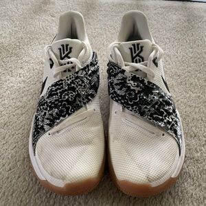 Lurie 4 Low “White Black”